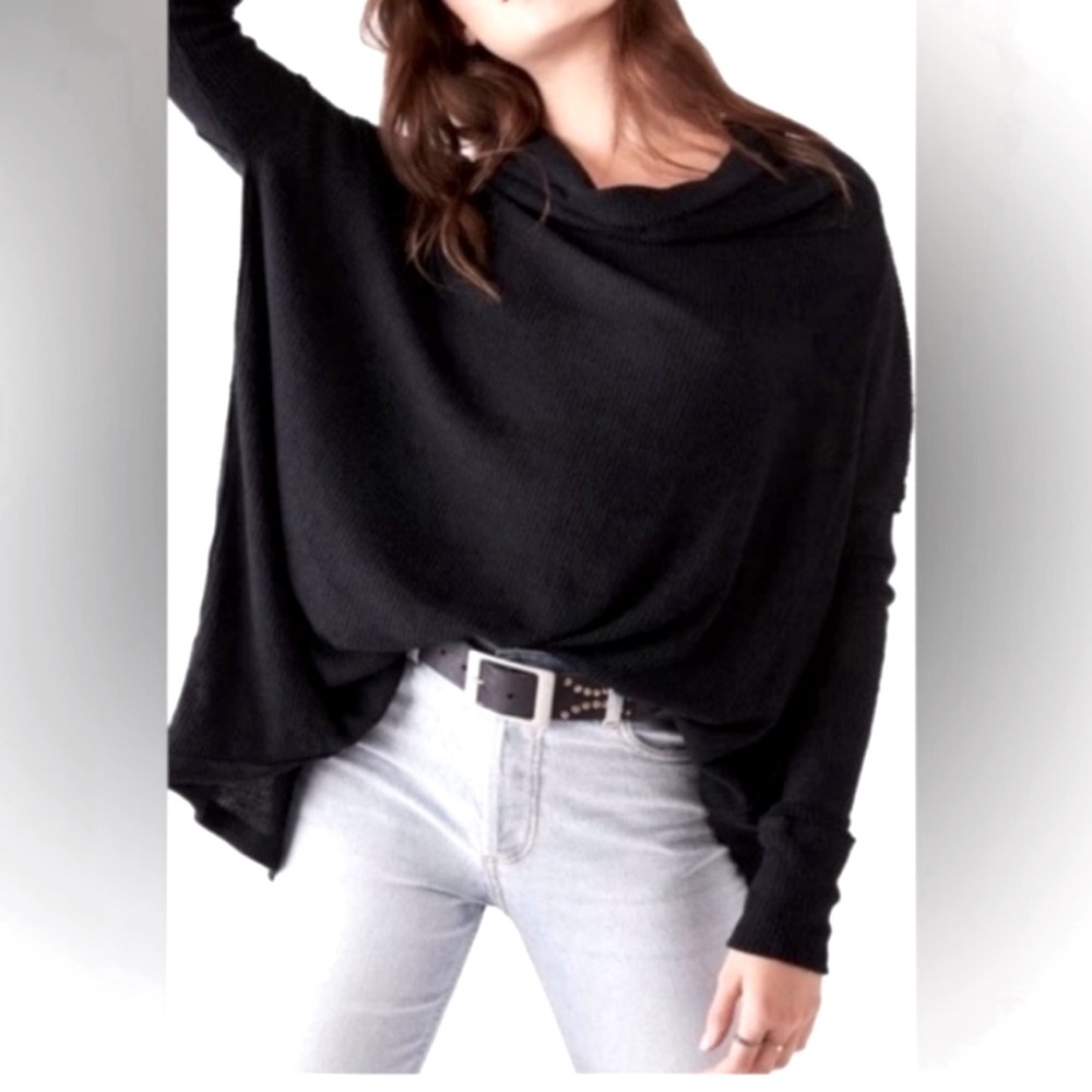 NWT FREE PEOPLE NUICY LONG SLEEVE TOP